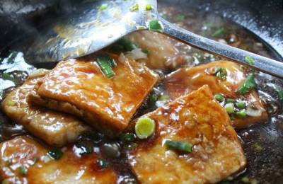 老人痛风吃什么菜