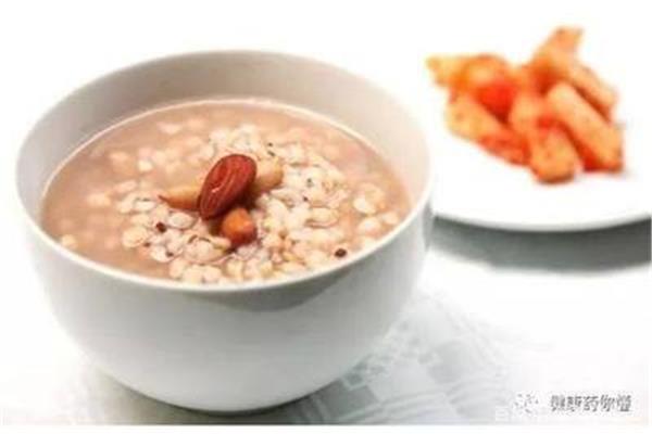 孩子喉咙疼吃什么菜好